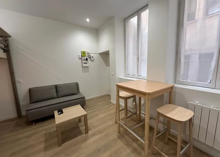 Апартаменты Renove, Au Coeur Du Vieux *